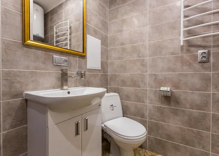 1 кімнатна на городоцькій 143 біля жд-вокзалу Apartment *